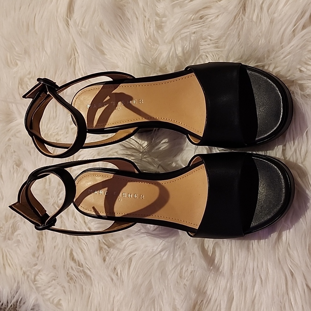 Marc Fisher Ltd Sandals - Picture 2 of 9